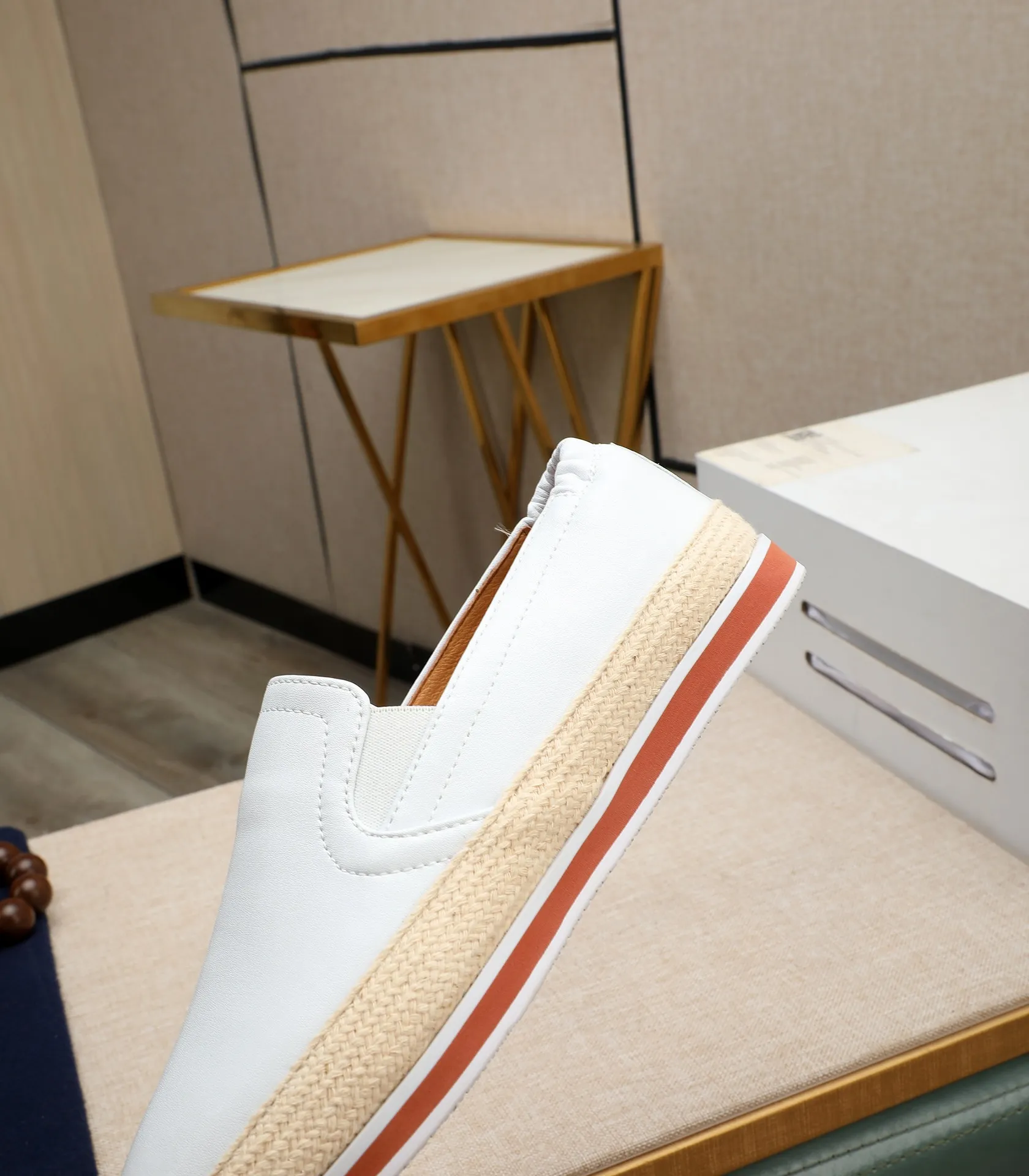 Men's men's shoes💰440🌹🌹[PRADA—Prada] 2024 latest model🙈original replica! 👟👟👟The uppers are made of top-notch workmanship from Italy🇮🇹Imported calfskin❗️Genuine leather lining@Suitable for travel, the original version has an enlarged engraved sole, making it suitable for all kinds of travel, showing low-key luxury. Let quality speak for itself. Color: Size: 38-44